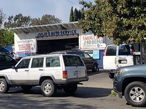 Julio & Son's Auto Services in Santa Ana