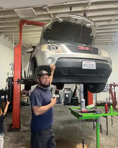 Ray's Auto Service in Santa Ana