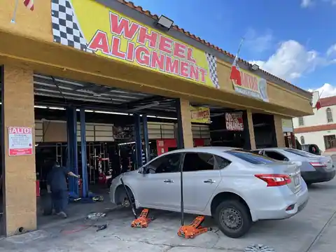 Romanos Tires and Auto Repair 2 in Santa Ana