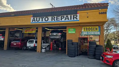 Saldana Auto Repair in Santa Ana