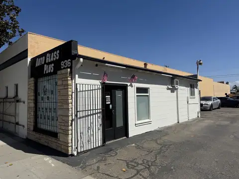 Mobile Auto Glass Plus in Santa Maria
