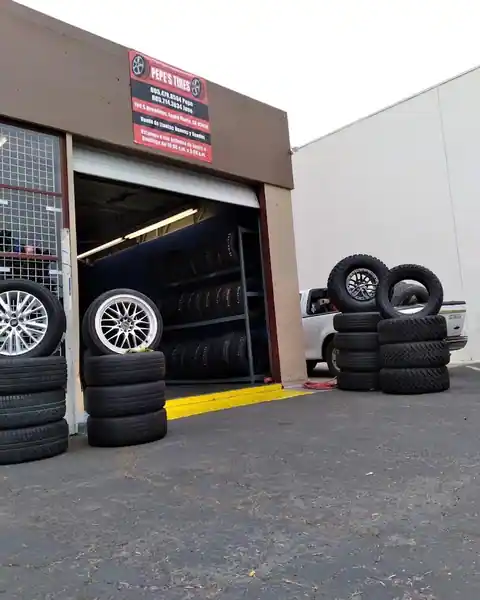 Pepe's tires in Santa Maria