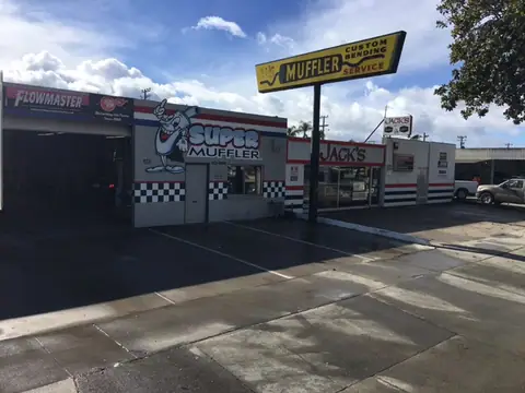 Super Muffler in Santa Maria