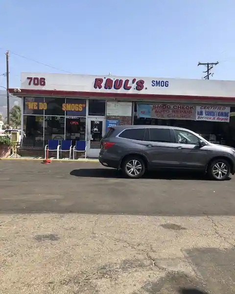 Raul's Smog & Auto Repair in Santa Paula