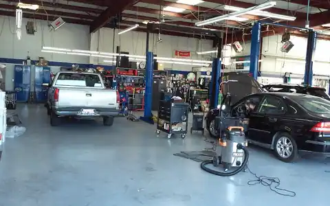 Hahn Automotive in Santa Rosa