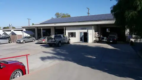 Lloyd's Collision & Paint Center in Santee