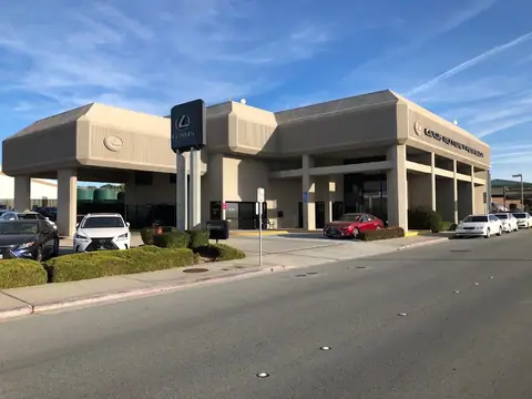 Lexus Monterey Peninsula in Seaside