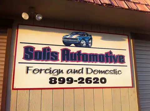 Solis Automotive in Seaside