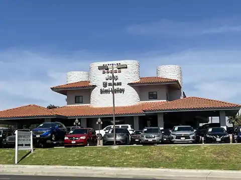 Simi Valley Chrysler Dodge Jeep RAM in Simi Valley