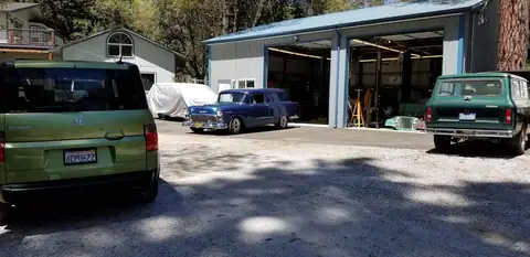 410 Automotive LLC in Sonora