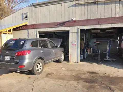 Premier Auto Repair in Sonora