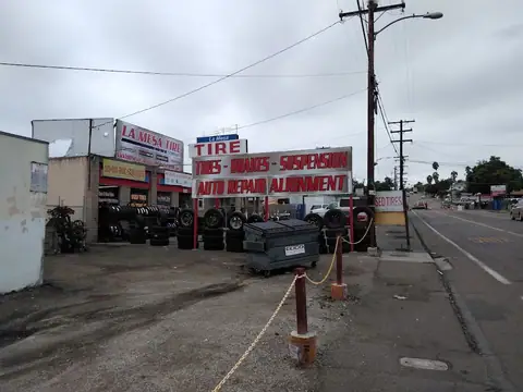 La Mesa Tire Company in Spring Valley