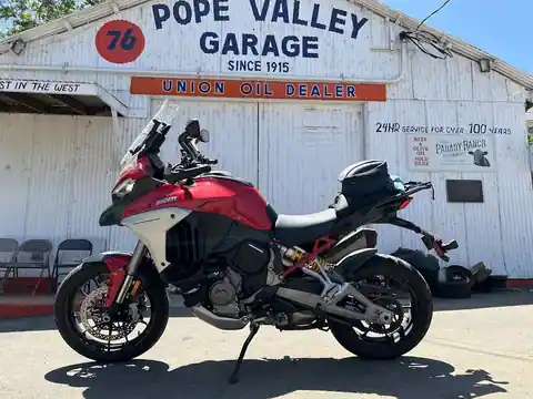POPE VALLEY GARAGE in St Helena