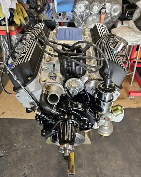 Dean's Garage in Stanton