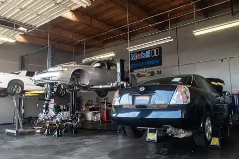 Familia Automotive in Stockton