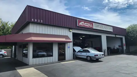Martini's Automotive in Stockton