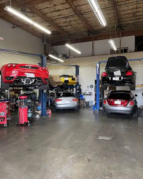 INDEPENDENT AUTO CARE CENTER in Suisun City