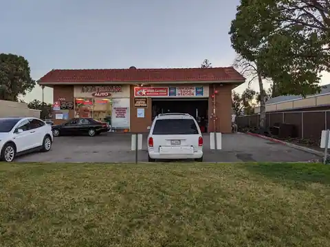 Ivy & Truman Automotive in Sunnyvale