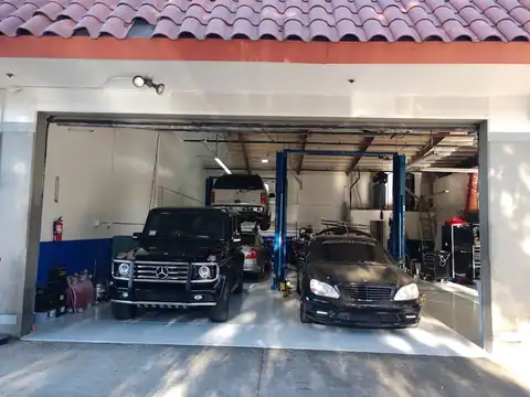 Mercedes of Sunnyvale in Sunnyvale