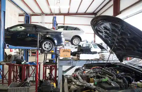 Bender's Automotive in Thousand Oaks