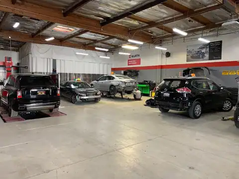 Conejo Valley Auto Center in Thousand Oaks