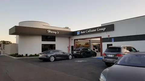Harry's Auto Collision Group in Thousand Oaks