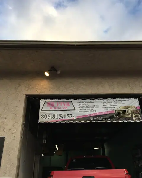 Mr. Pink Auto Glass in Thousand Oaks