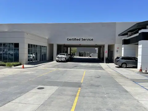 Swickard Buick GMC of Thousand Oaks Service and Auto Parts in Thousand Oaks