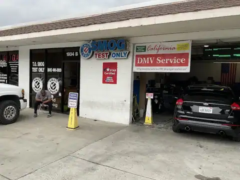 Thousand Oaks STAR Smog & Registration Service in Thousand Oaks