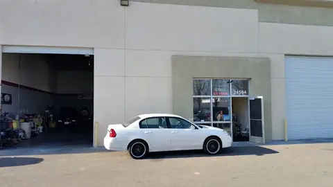 Global Automotive Service in Tracy