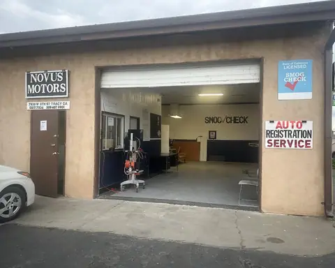 SMOG & AUTO REGISTRATIO CERTIFIED STATION in Tracy