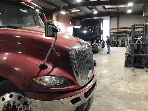 TRACY TRUCK REPAIR AND TIRE SERVICE in Tracy