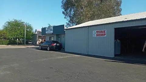 Fundys Used Tires in Tulare