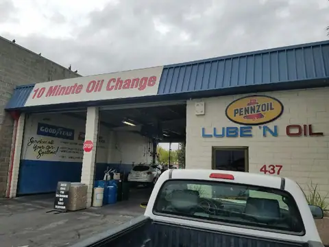 10 Minute Lube'N Oil in Turlock