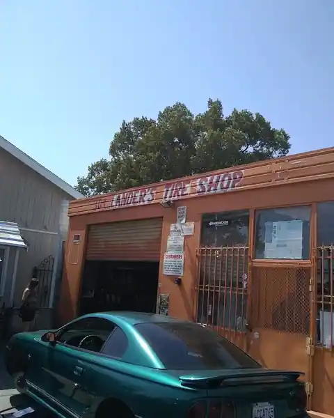 Lander Tire Shop in Turlock