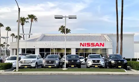Nissan of Tustin in Tustin