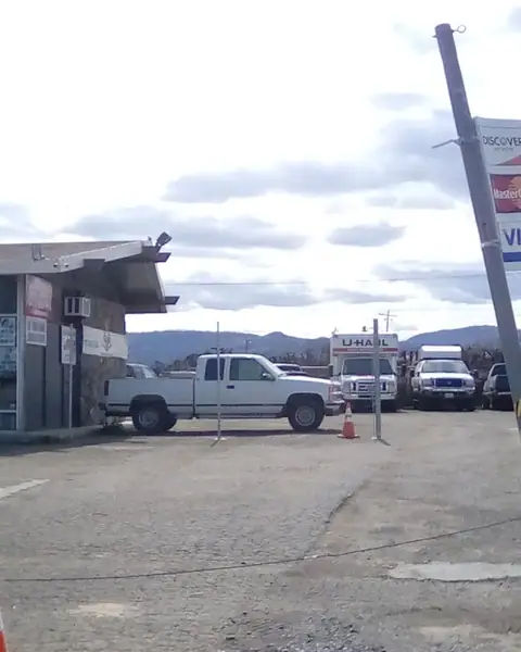 Axel's Automotive in Ukiah
