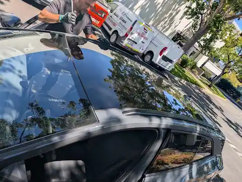 Alpha Auto Glass Inc. in Union City
