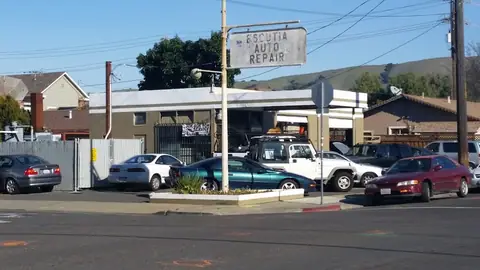 Escutia's Auto Repair in Union City