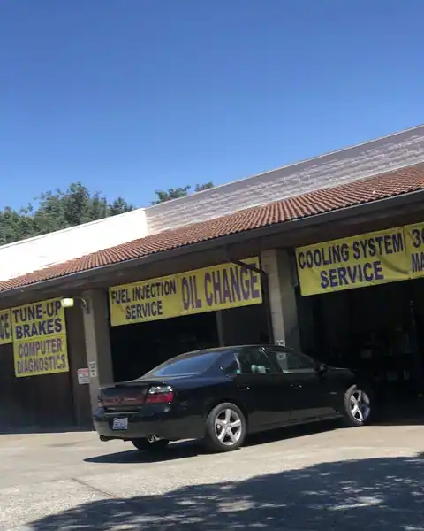 Cecil's Hi-Tech Auto Care in Vacaville
