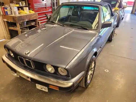 HABIBS AUTO BODY AND PAINT SHOP in Vacaville
