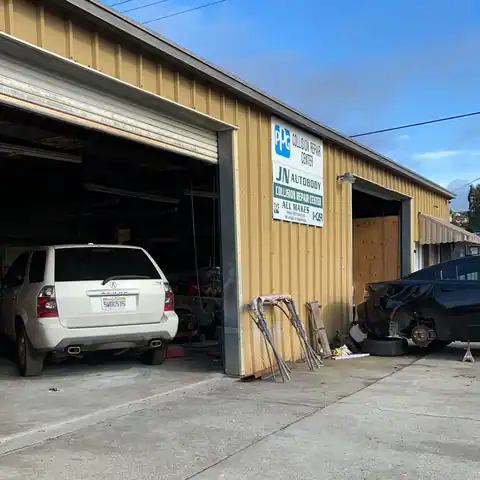 JN Auto Body in Vallejo