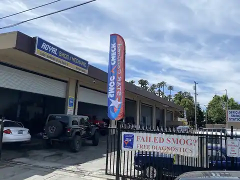 Royal Smog & Mechanic in Vallejo