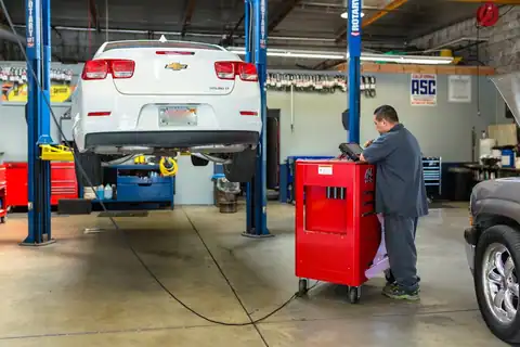 Bill Clark Automotive in Ventura
