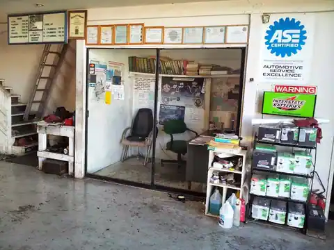 Norm's Auto Service in Ventura