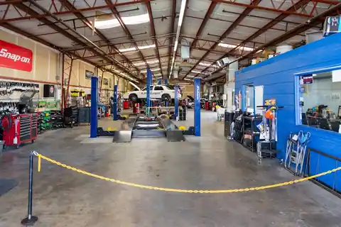 Berea Automotive Repair Inc. in Visalia
