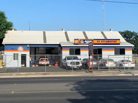RJ Automotive in Visalia
