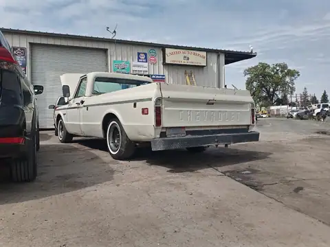 United auto repair in Visalia