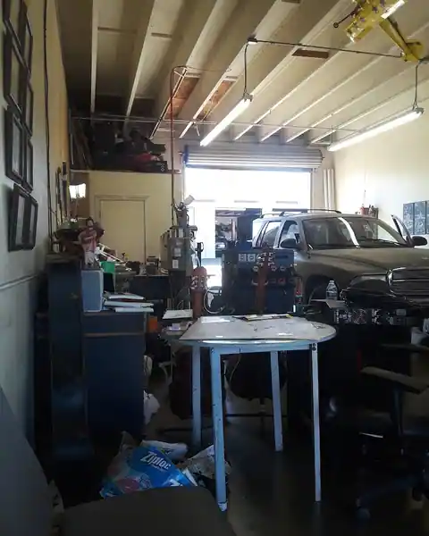 Auto Smog Specialist in Vista