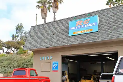 RC Auto & Smog in Vista